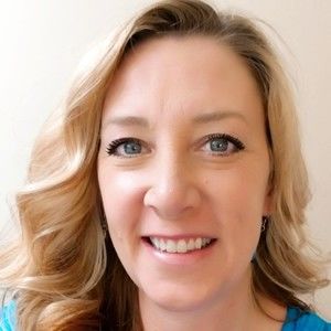 Meet your Posher, Lorenda